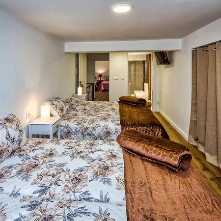 Casa Lela Dumbria