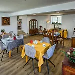 Casa Lela