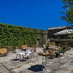 Casa Lela